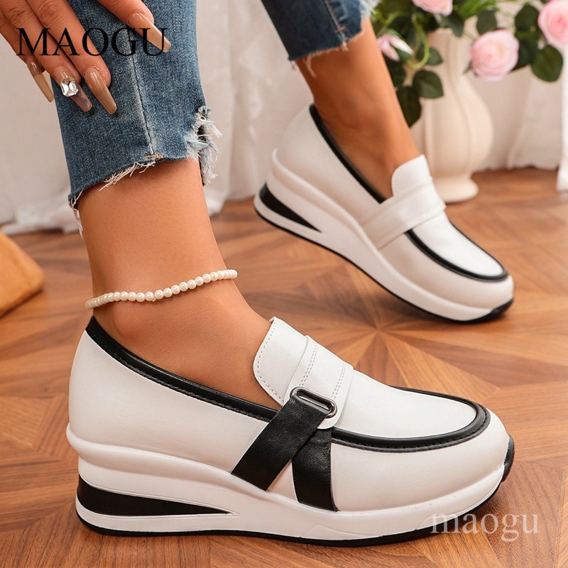 Women'S Shoes Loafers Black - Mocassins Femininos Pretos e Brancos com
