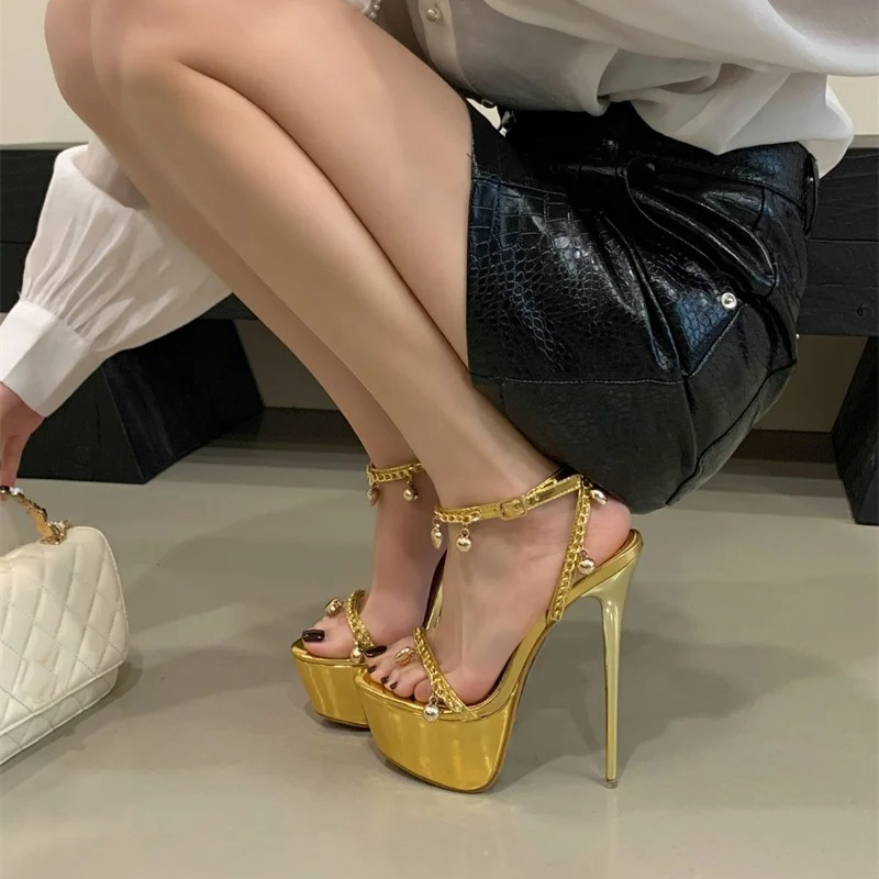 Luxo coração sino pingentes de - Gold Chain Sandal avaliação e preço