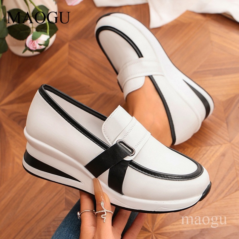 Mocassins Femininos Pretos e B - Women'S Shoes Loafers Black avaliação e preço