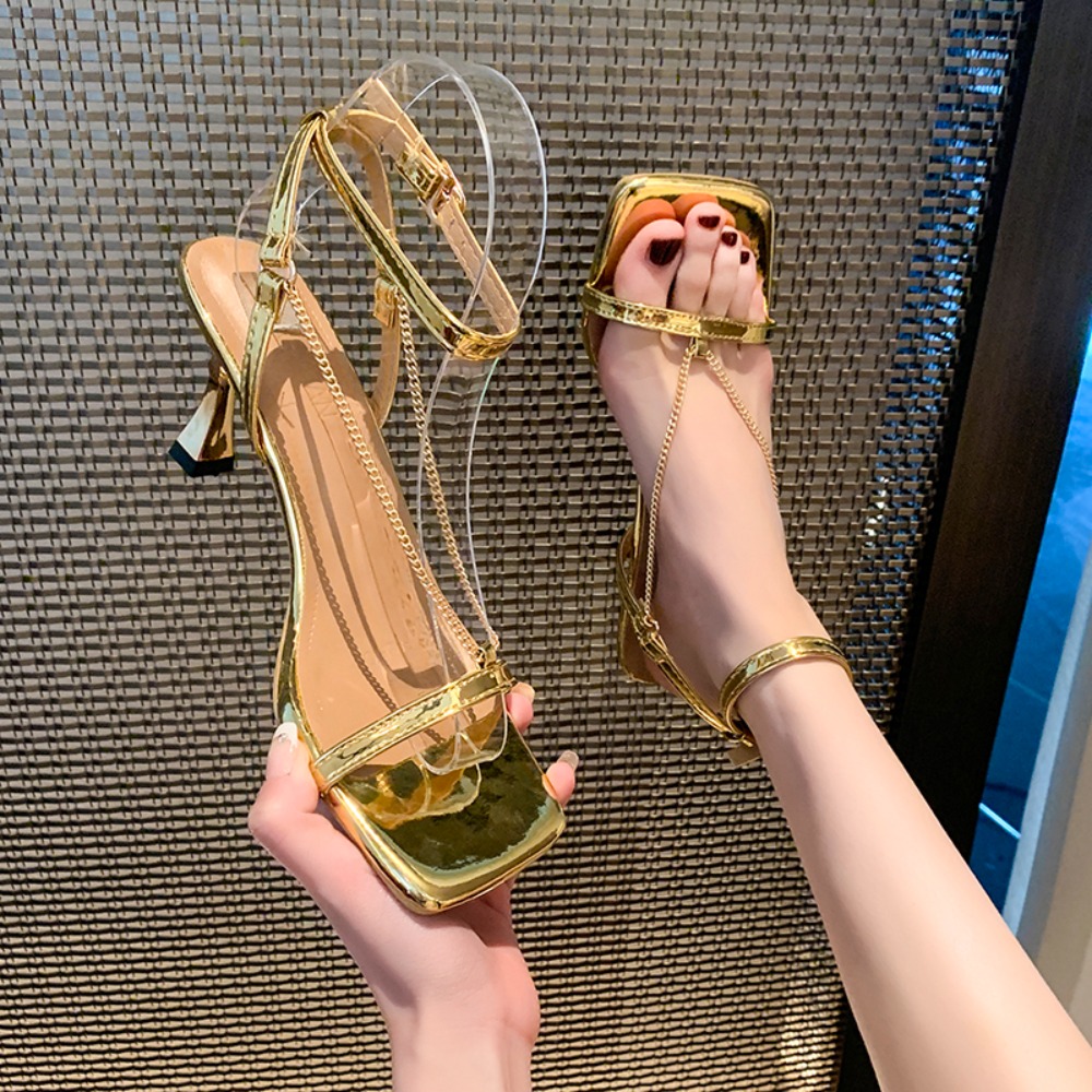 Sandálias de Salto Alto Sexy c - Gold Chain Sandal avaliação e preço